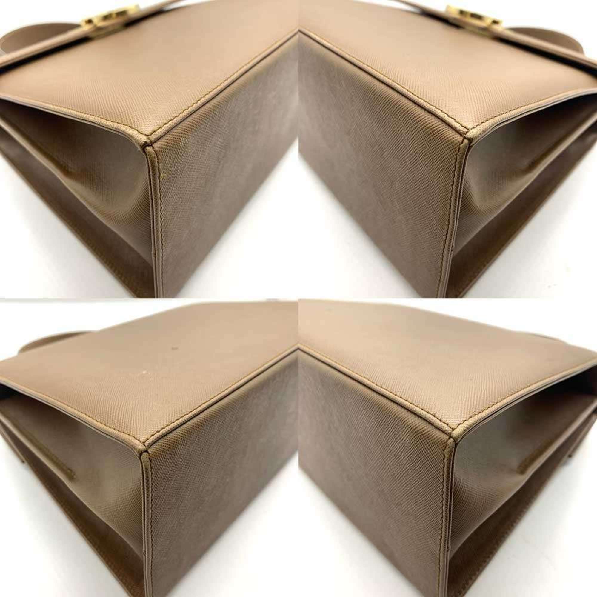 Salvatore Ferragamo Gancini Beige Leather Handbag (Pre-Owned)