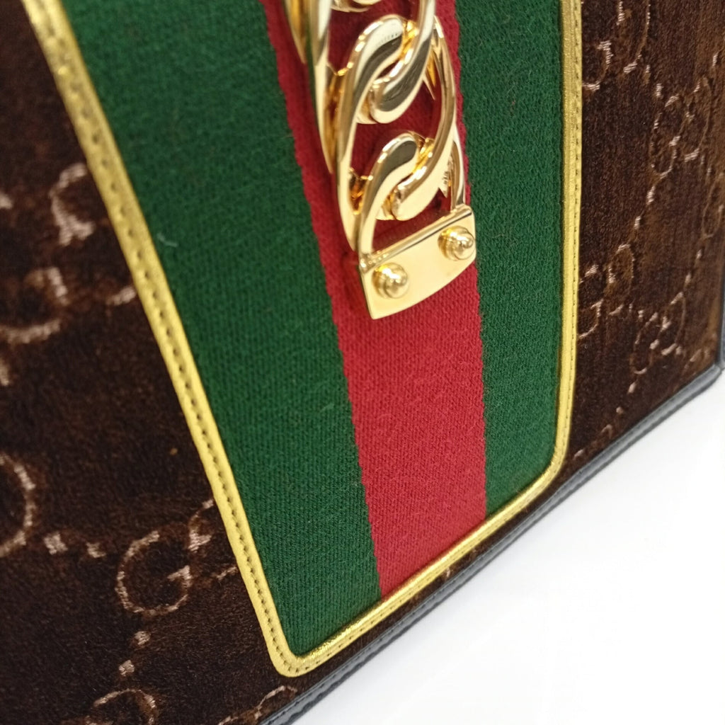 Gucci Brown Patent Leather Leather Shoulder Bag (Pre-Owned)