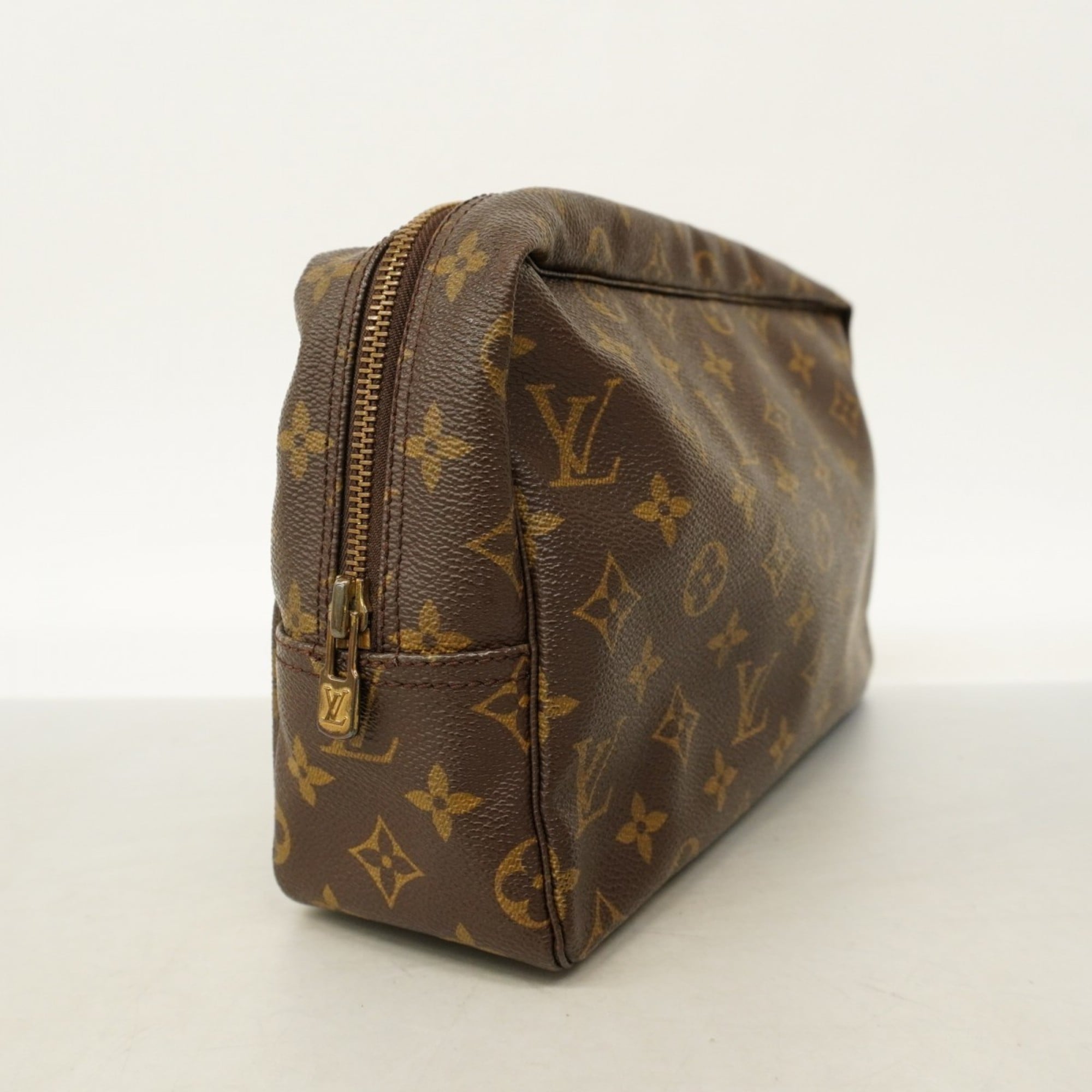 Louis Vuitton Brown Pouch (Pre-Owned)