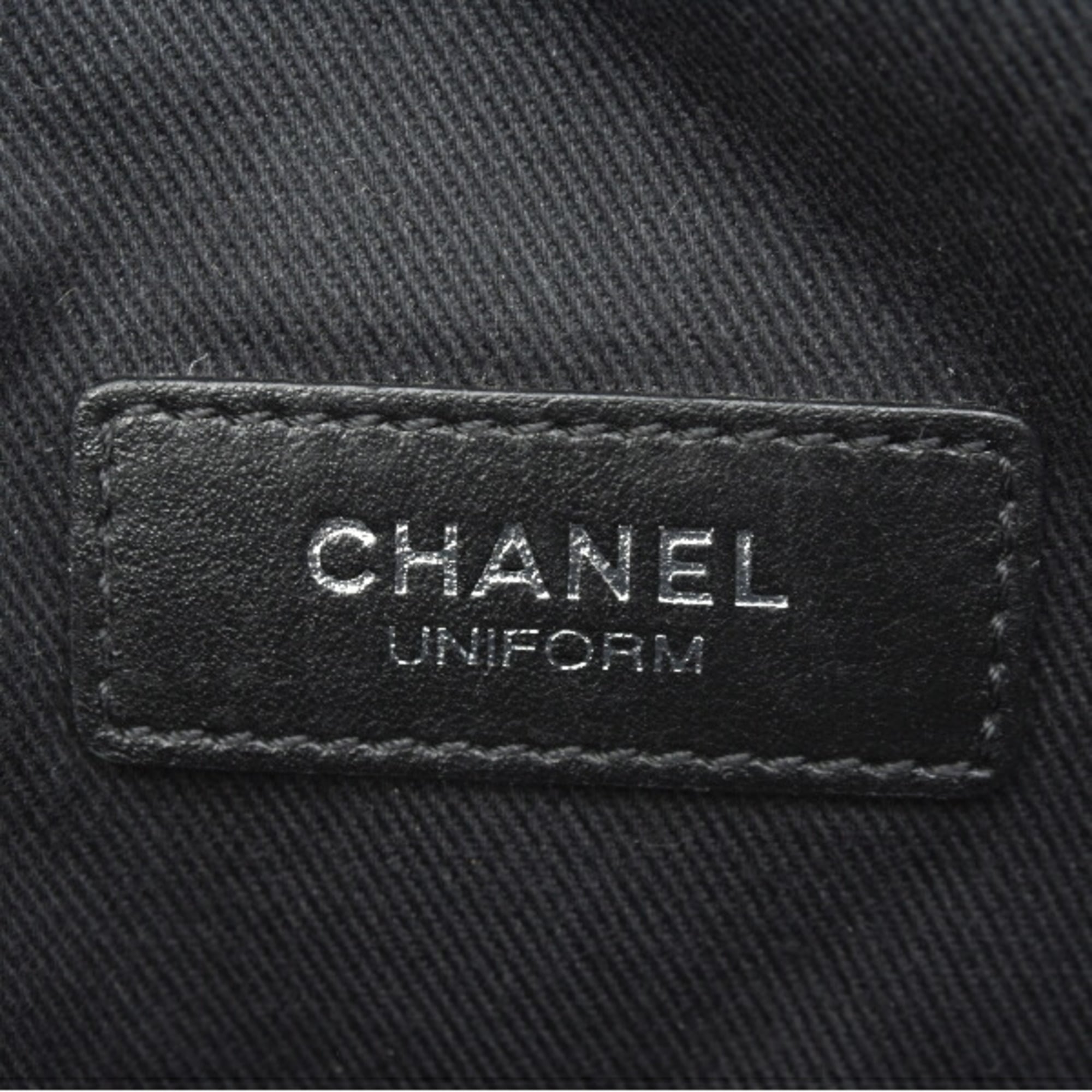 Chanel Matelasse Black Leather Fanny Pack (Pre-Owned)