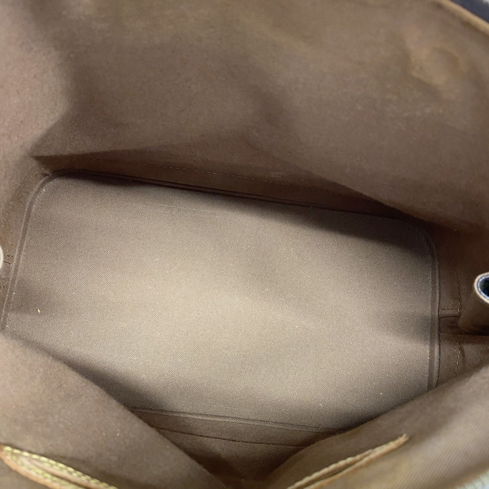 Louis Vuitton Brown Handbag (Pre-Owned)