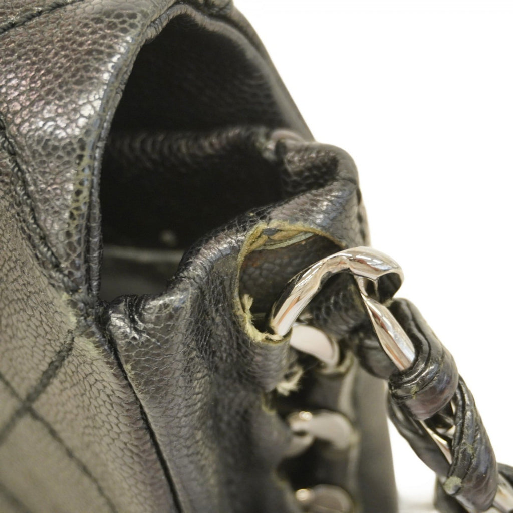 Chanel Black Grained Calfskin Shoulder Bag (Pre-Owned)