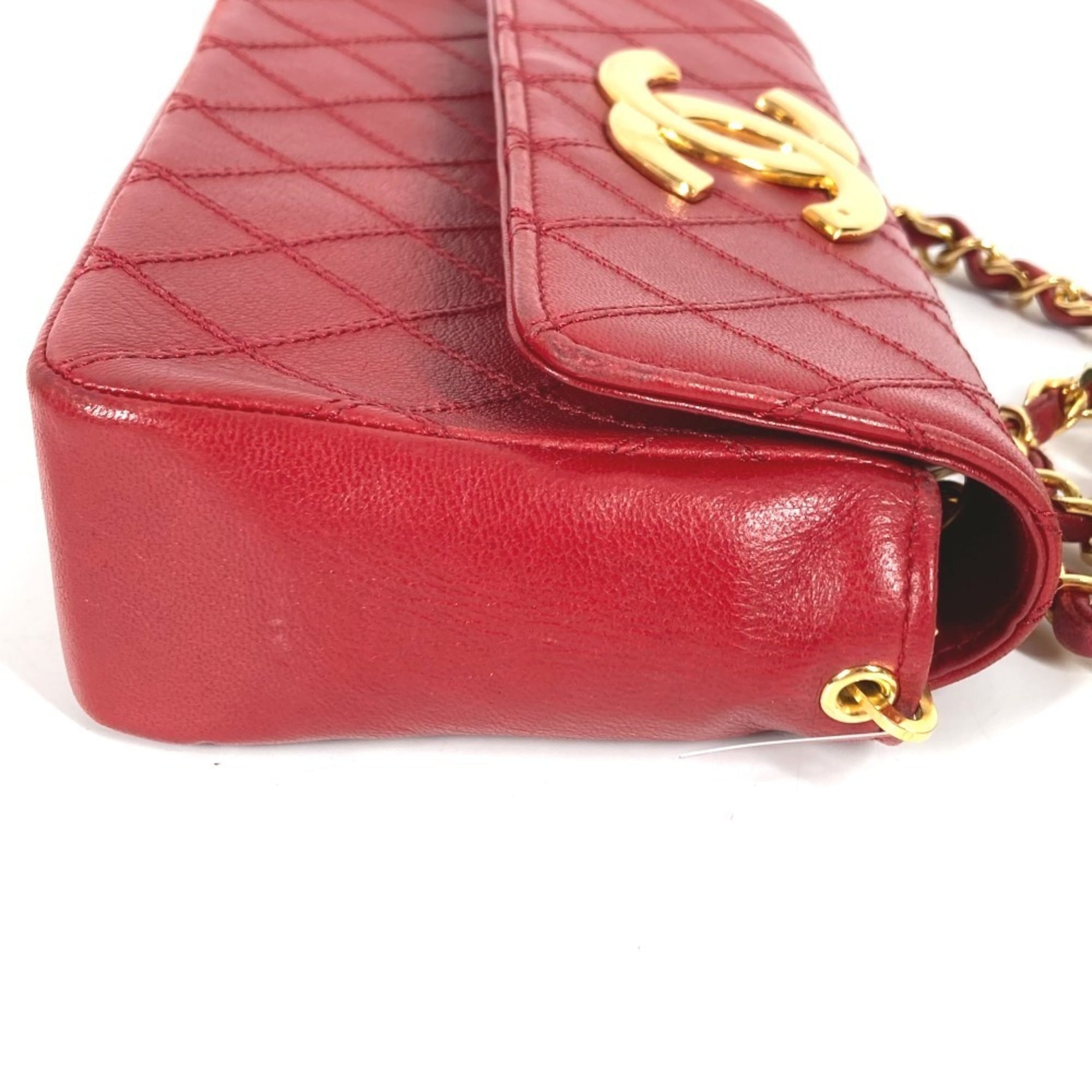 Chanel Matelasse Red Color Leather Pochette Shoulder Bag (Pre-Owned)