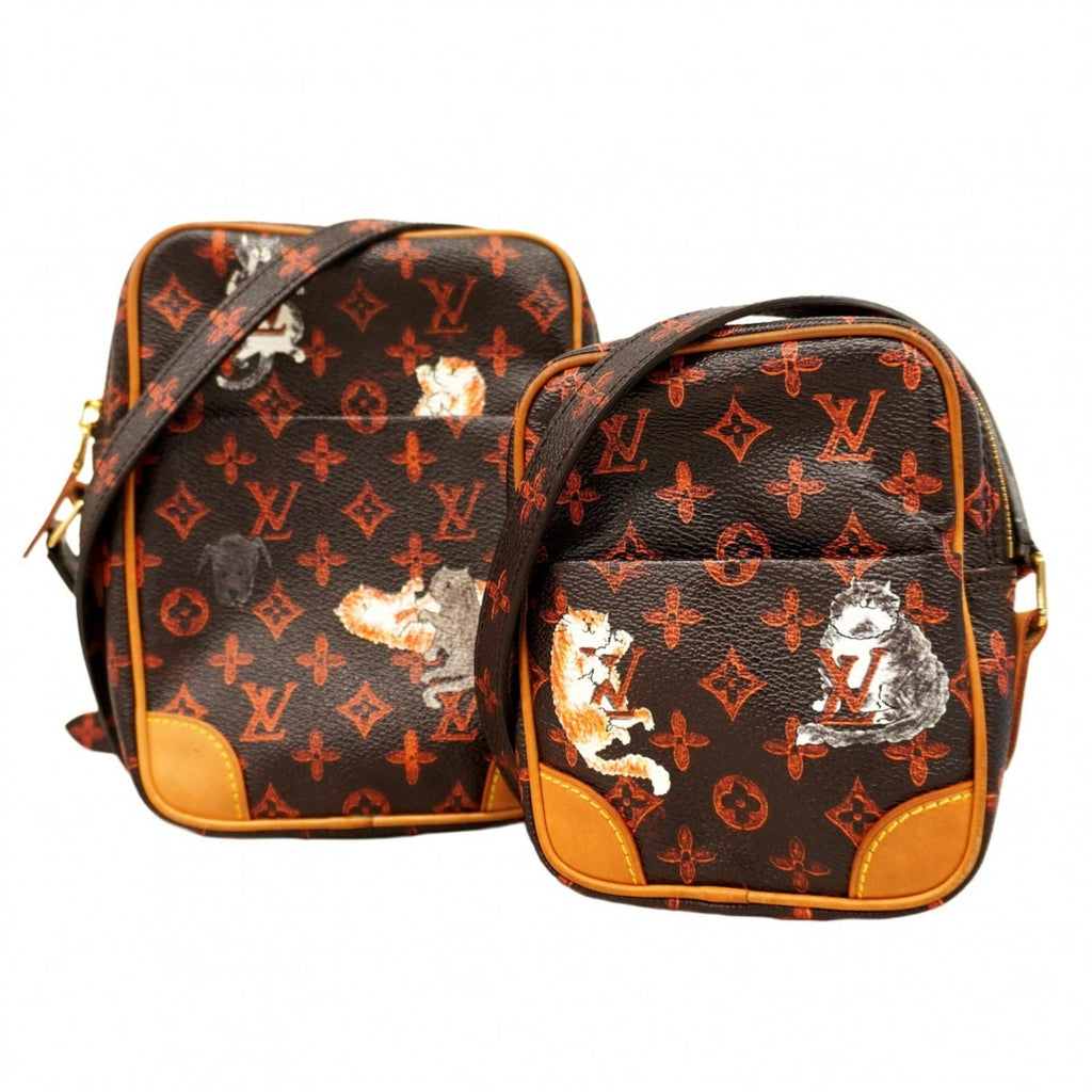 Louis Vuitton Brown Shoulder Bag (Pre-Owned)