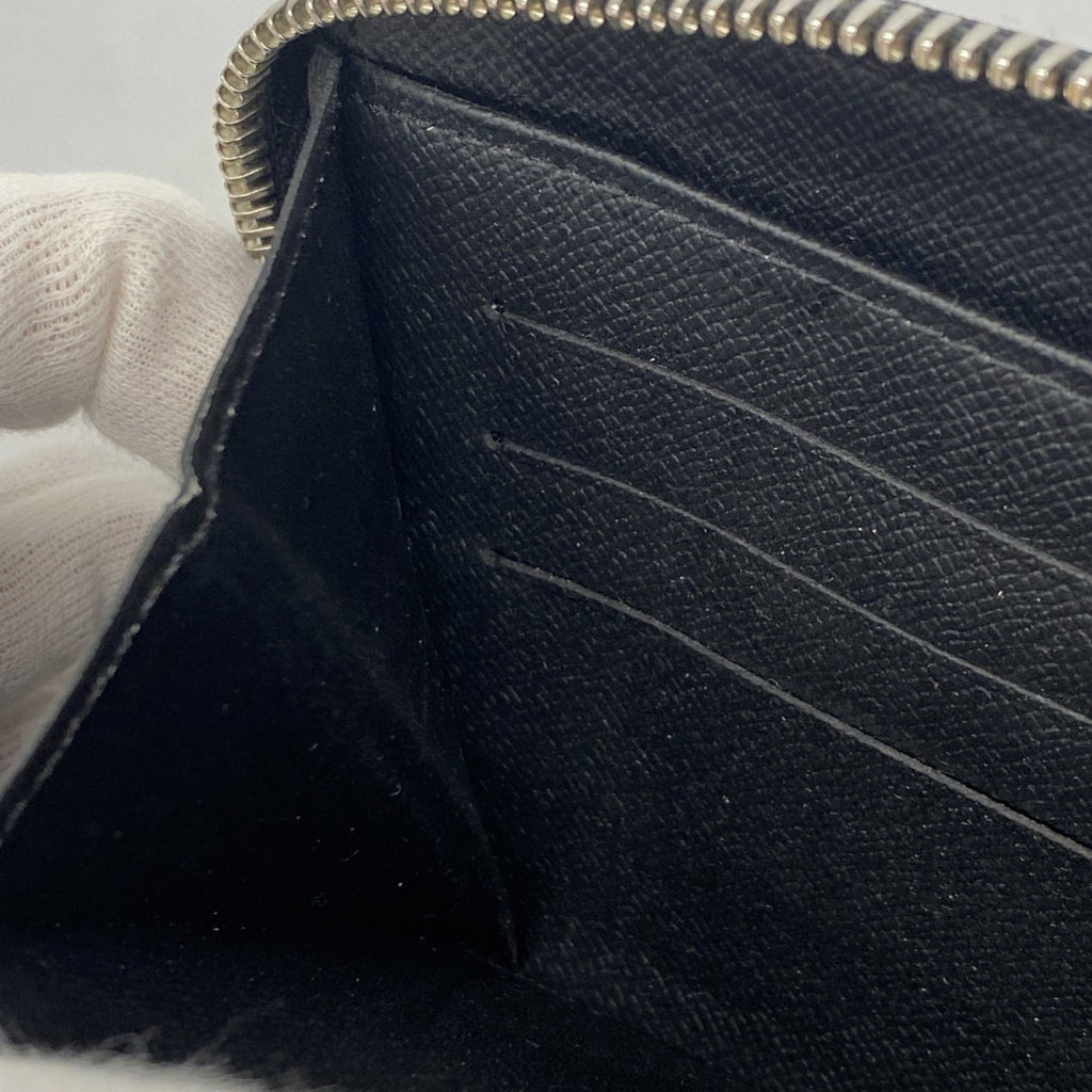 Louis Vuitton Black Long Wallet (Bi-Fold) (Pre-Owned)