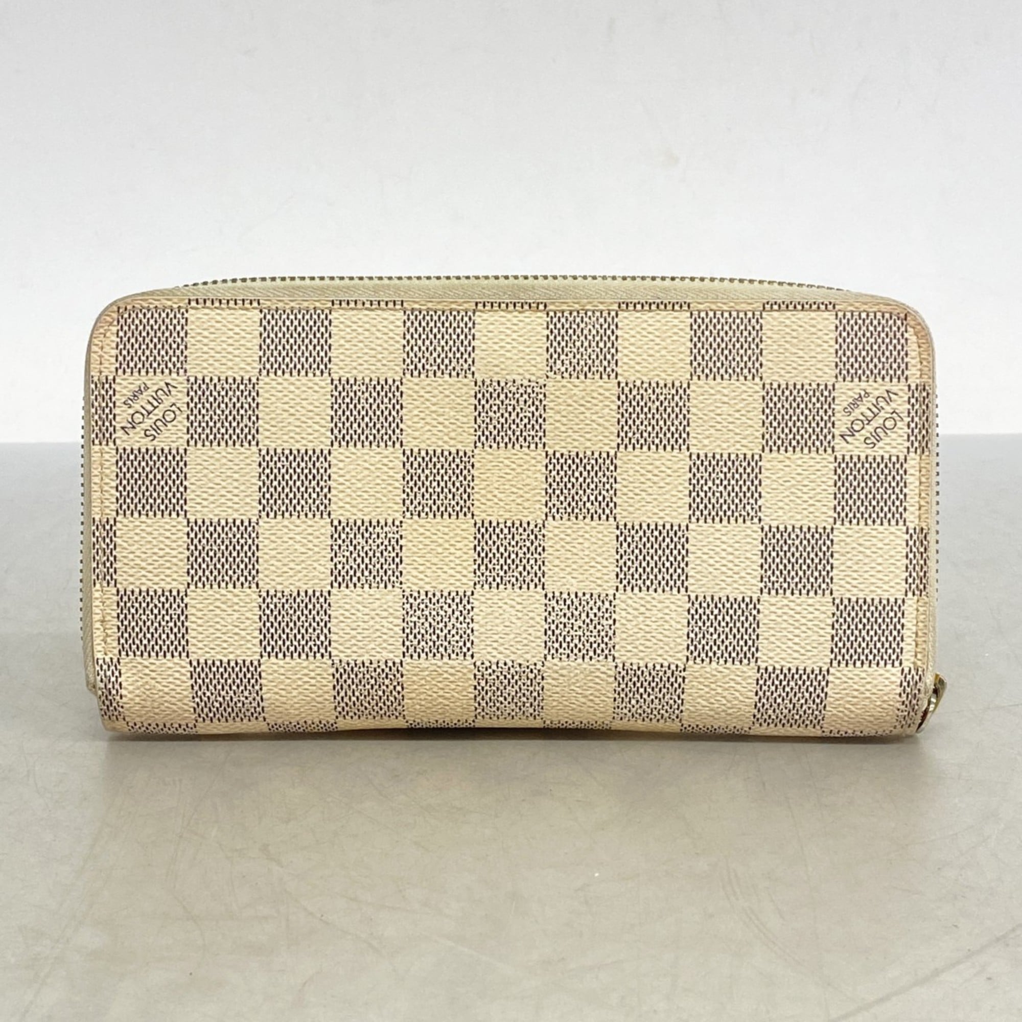 Louis Vuitton White Long Wallet (Bi-Fold) (Pre-Owned)