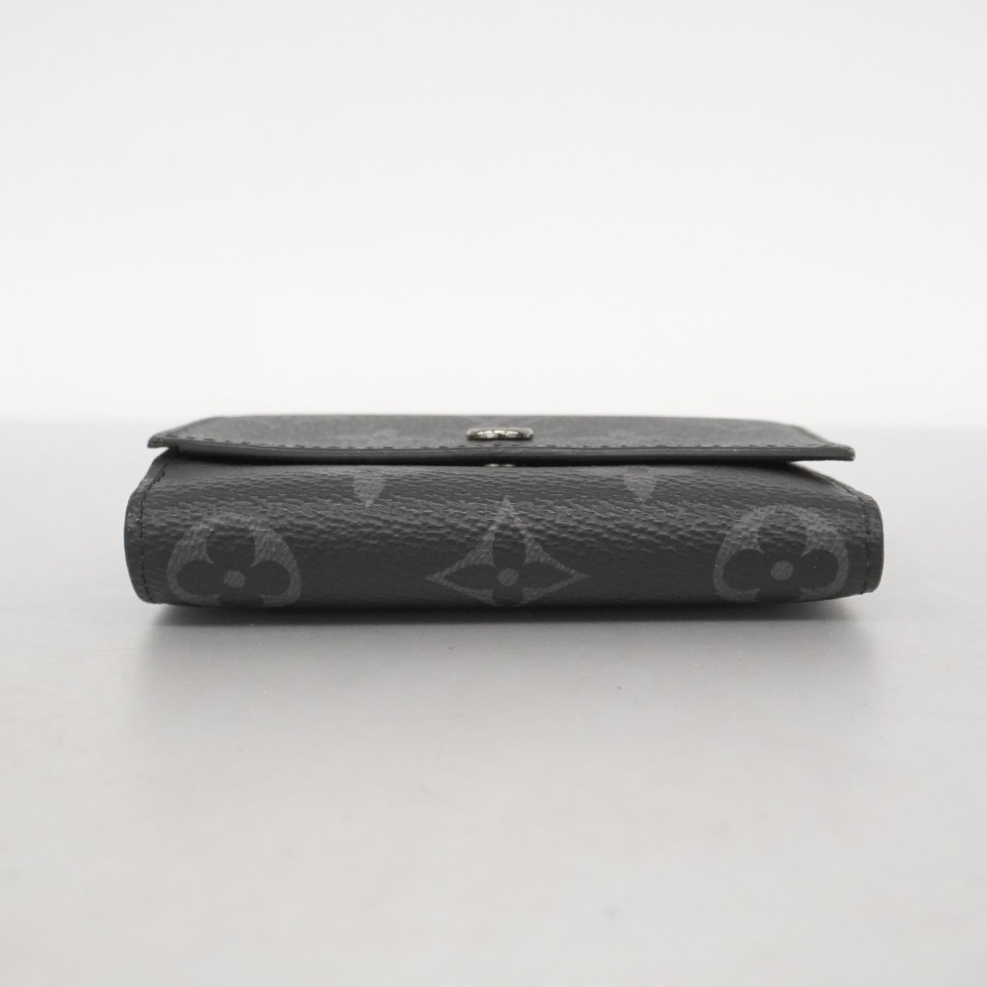 Louis Vuitton Black Wallet (Tri-Fold) (Pre-Owned)