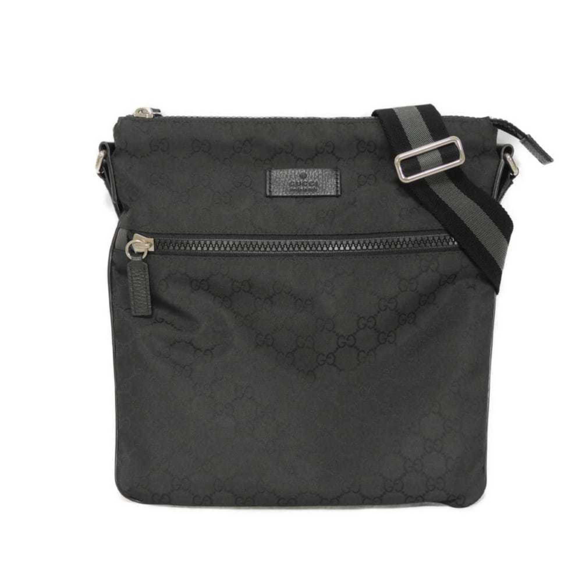 Gucci Black Nylon Gg Canvas Leather Messenger Bag Shoulder Bag (Pre-Owned)