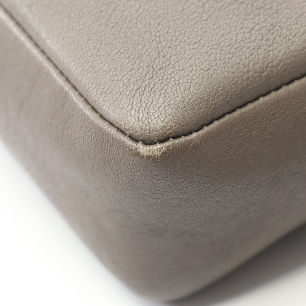 Yves Saint Laurent Beige Leather Shoulder Bag (Pre-Owned)