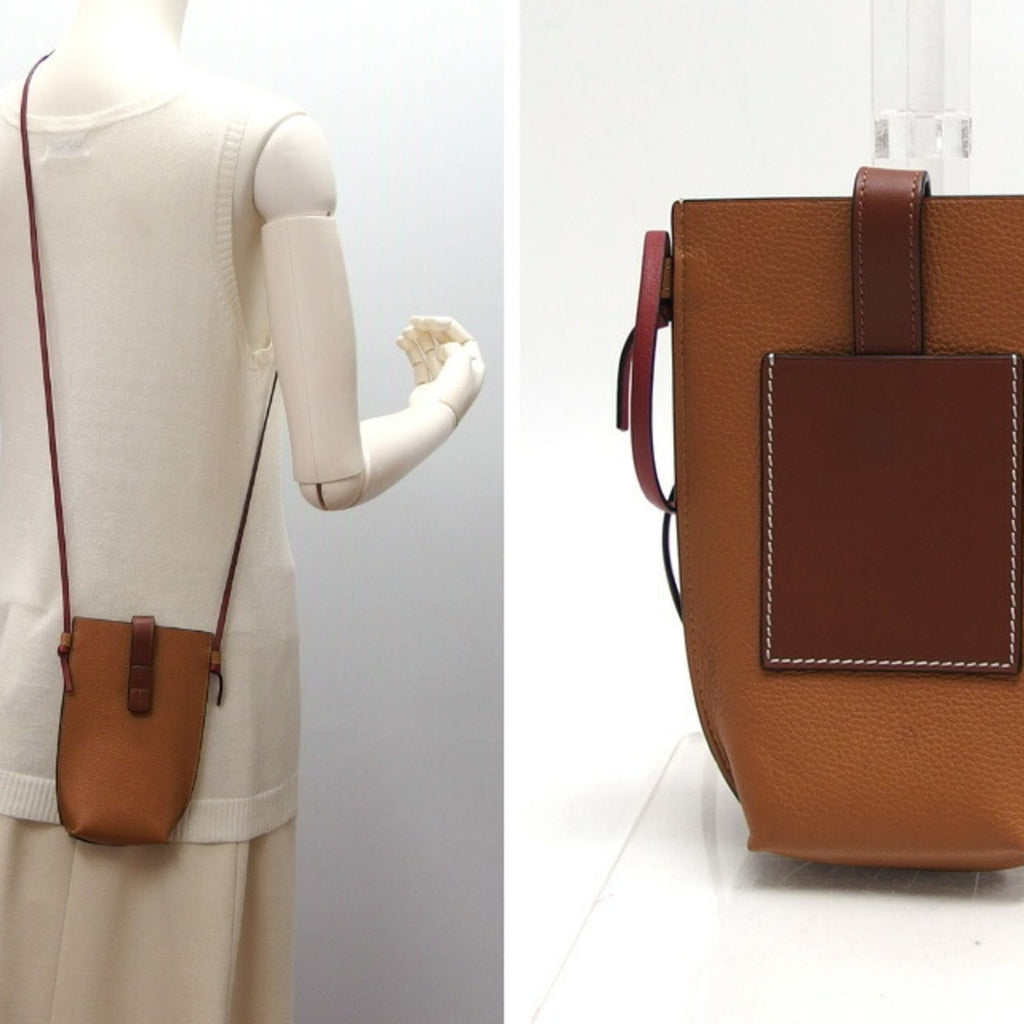 Loewe Brown Camel Leather Pochette Shoulder Bag (Pre-Owned)