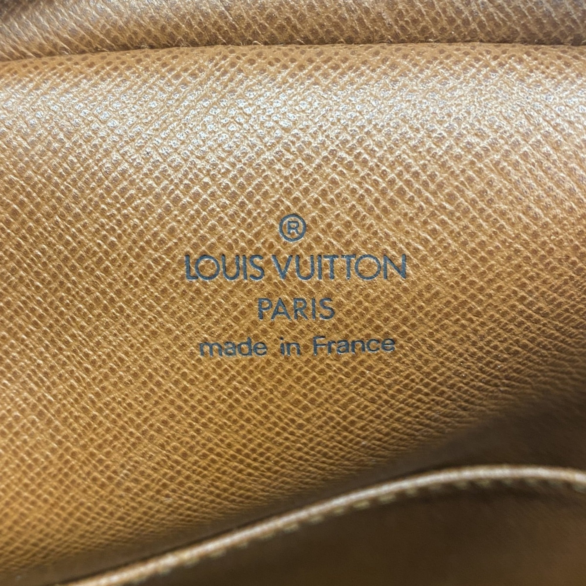 Louis Vuitton Brown Shoulder Bag (Pre-Owned)