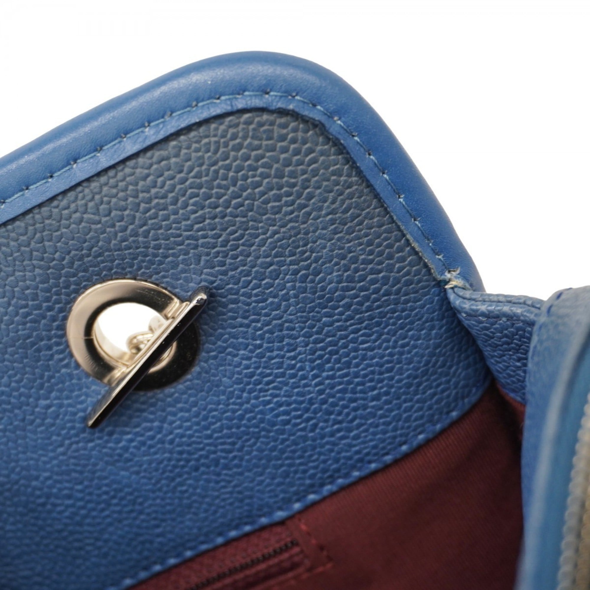 Chanel Blue Grained Calfskin Shoulder Bag (Pre-Owned)