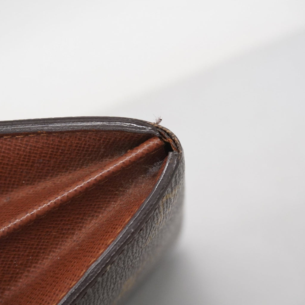 Louis Vuitton Brown Long Wallet (Bi-Fold) (Pre-Owned)