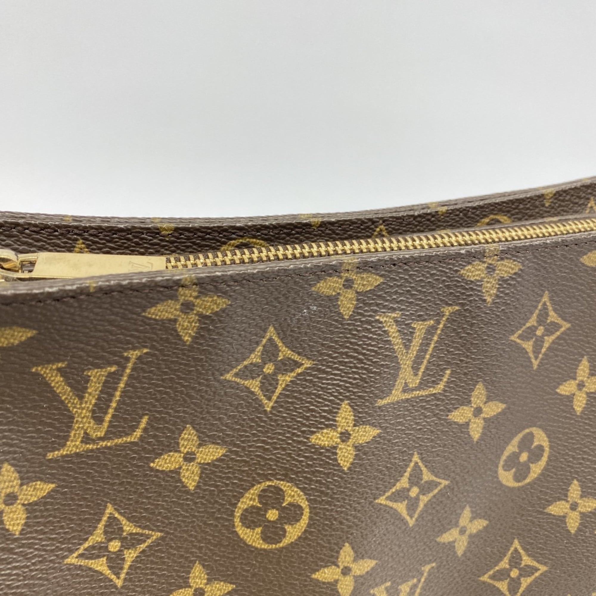 Louis Vuitton Brown Shoulder Bag (Pre-Owned)