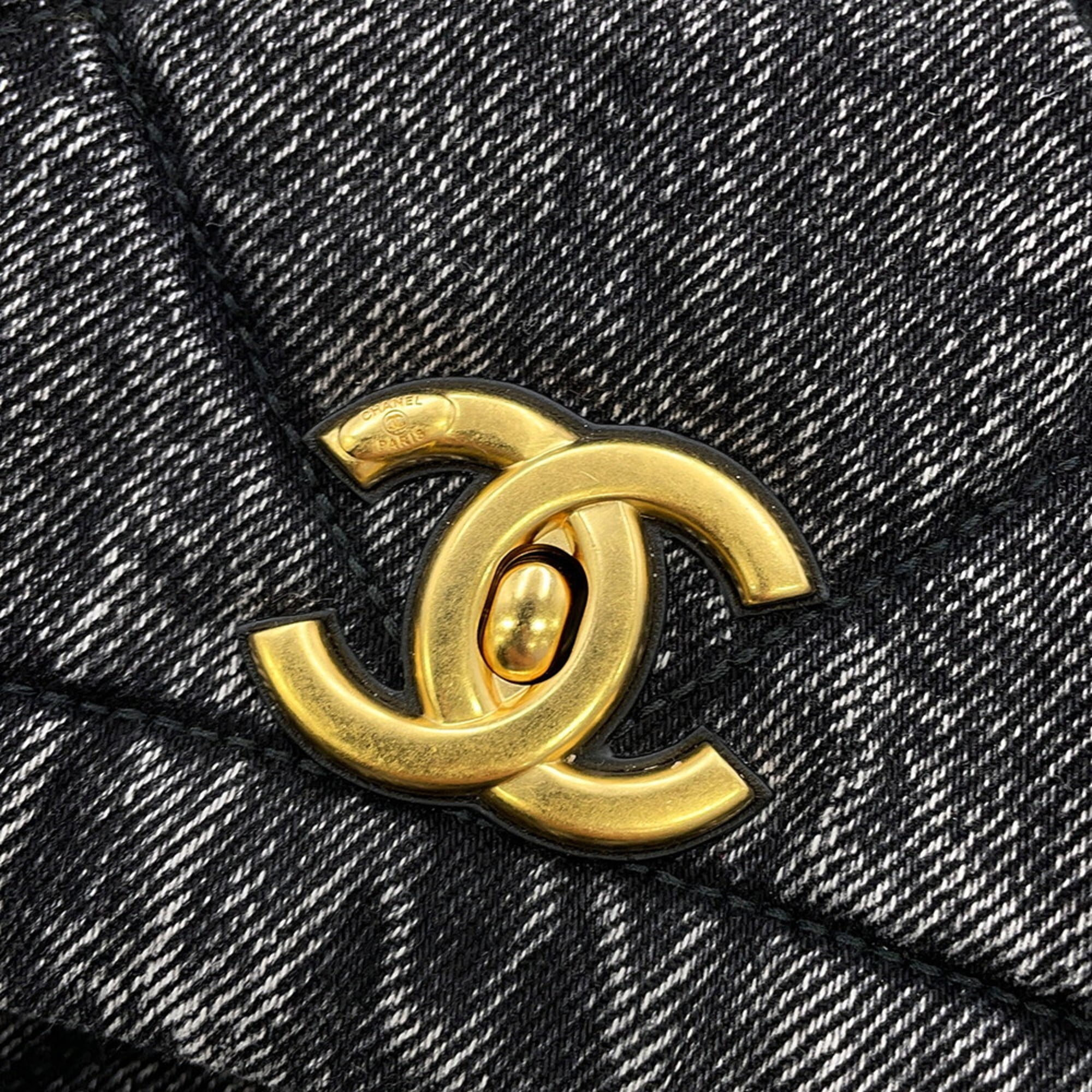 Chanel Matelasse Black Denim Shoulder Bag (Pre-Owned)