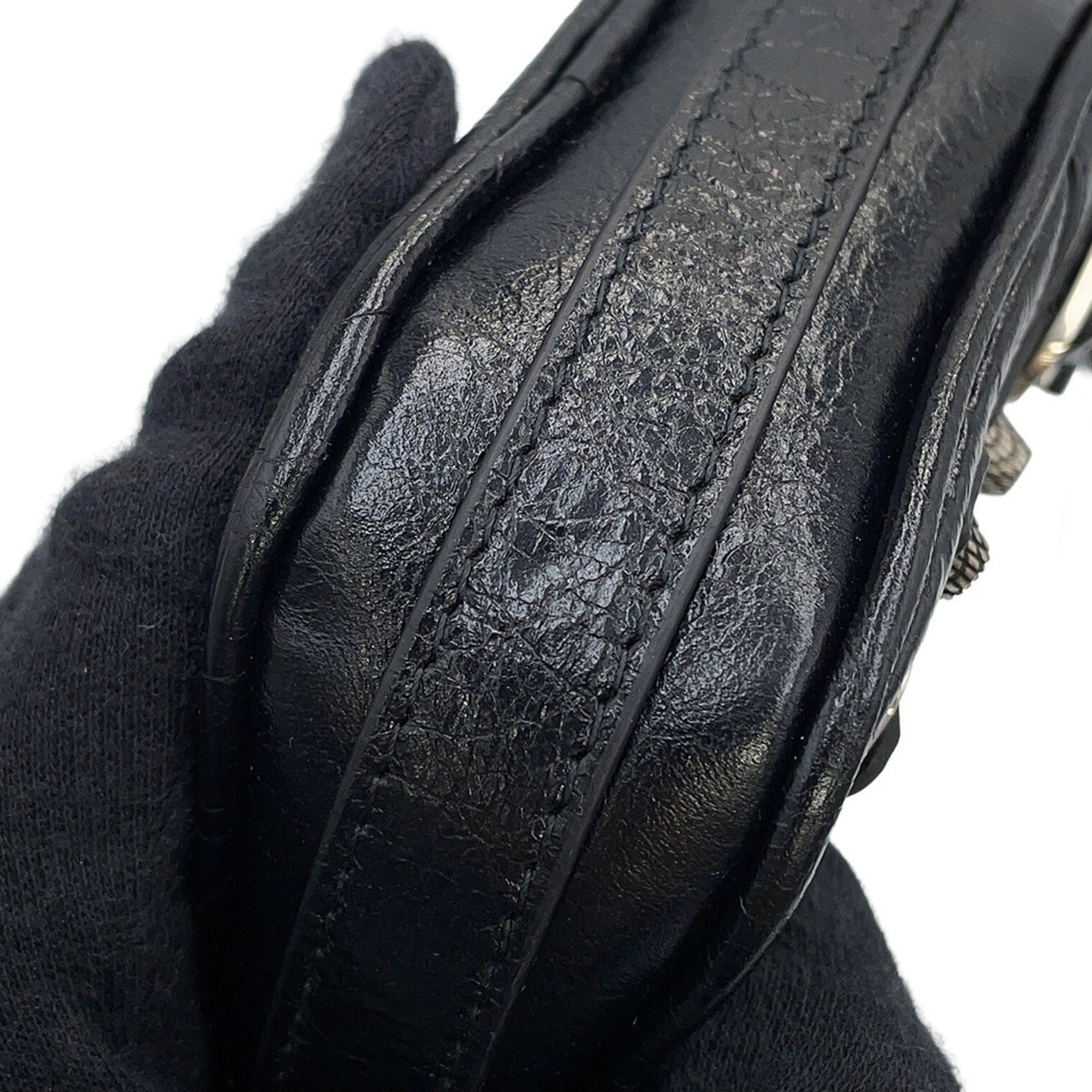 Balenciaga Black Leather Shoulder Bag (Pre-Owned)