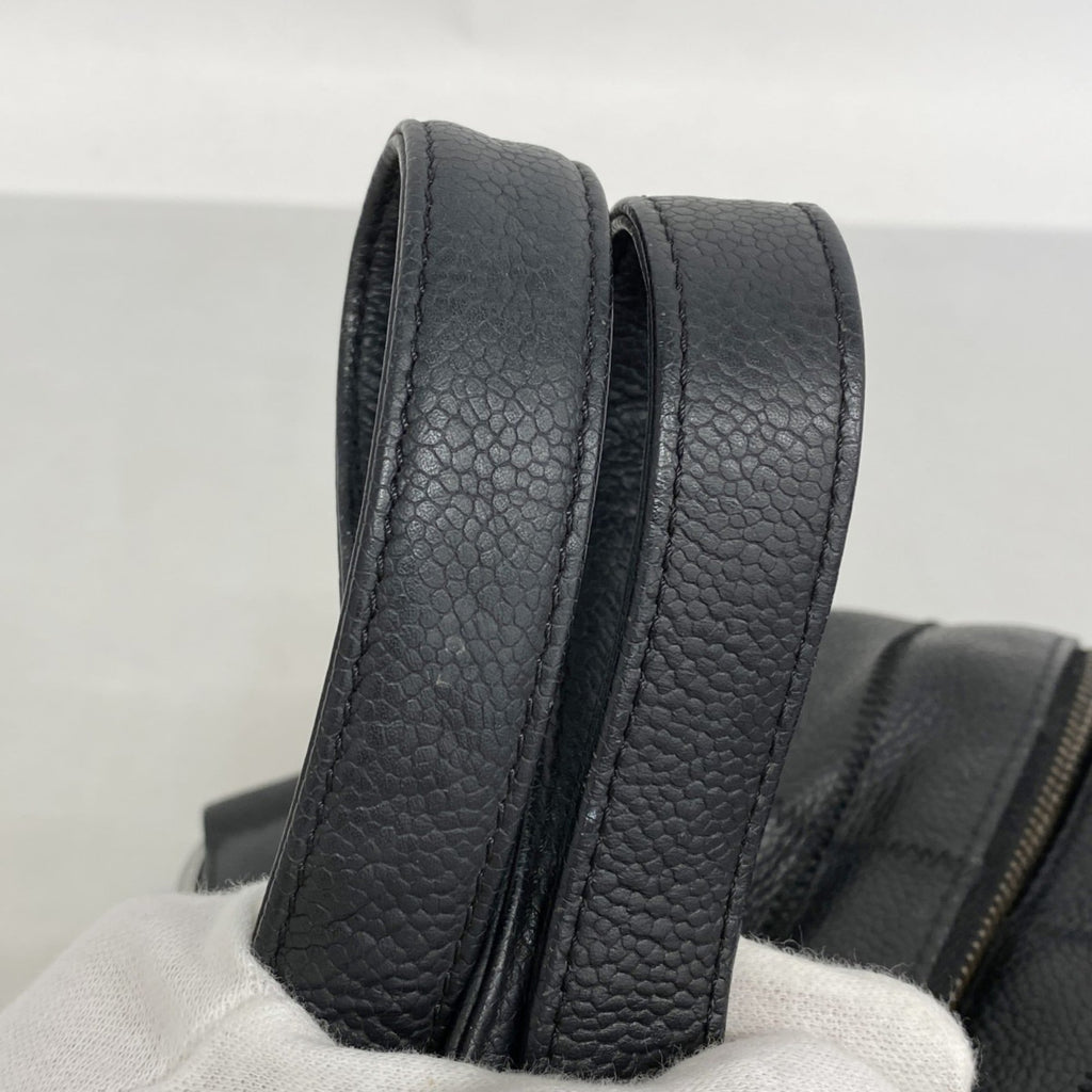 Chanel Black Grained Calfskin Shoulder Bag (Pre-Owned)