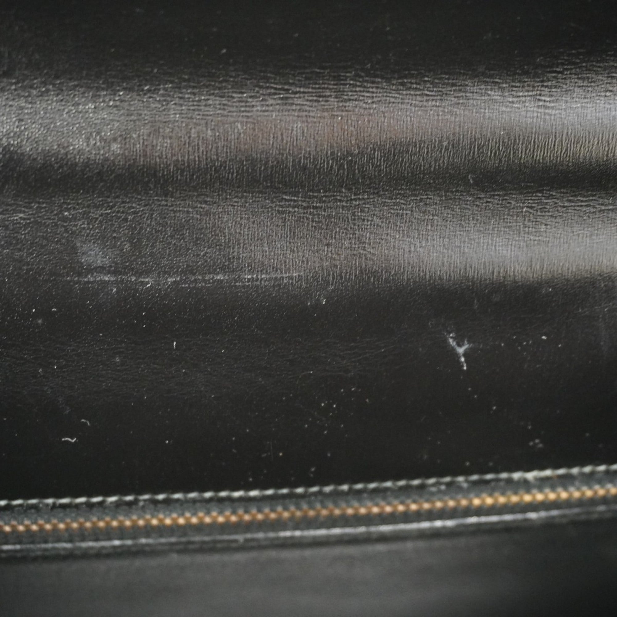 Hermes Black Box Calf Leather Handbag (Pre-Owned)
