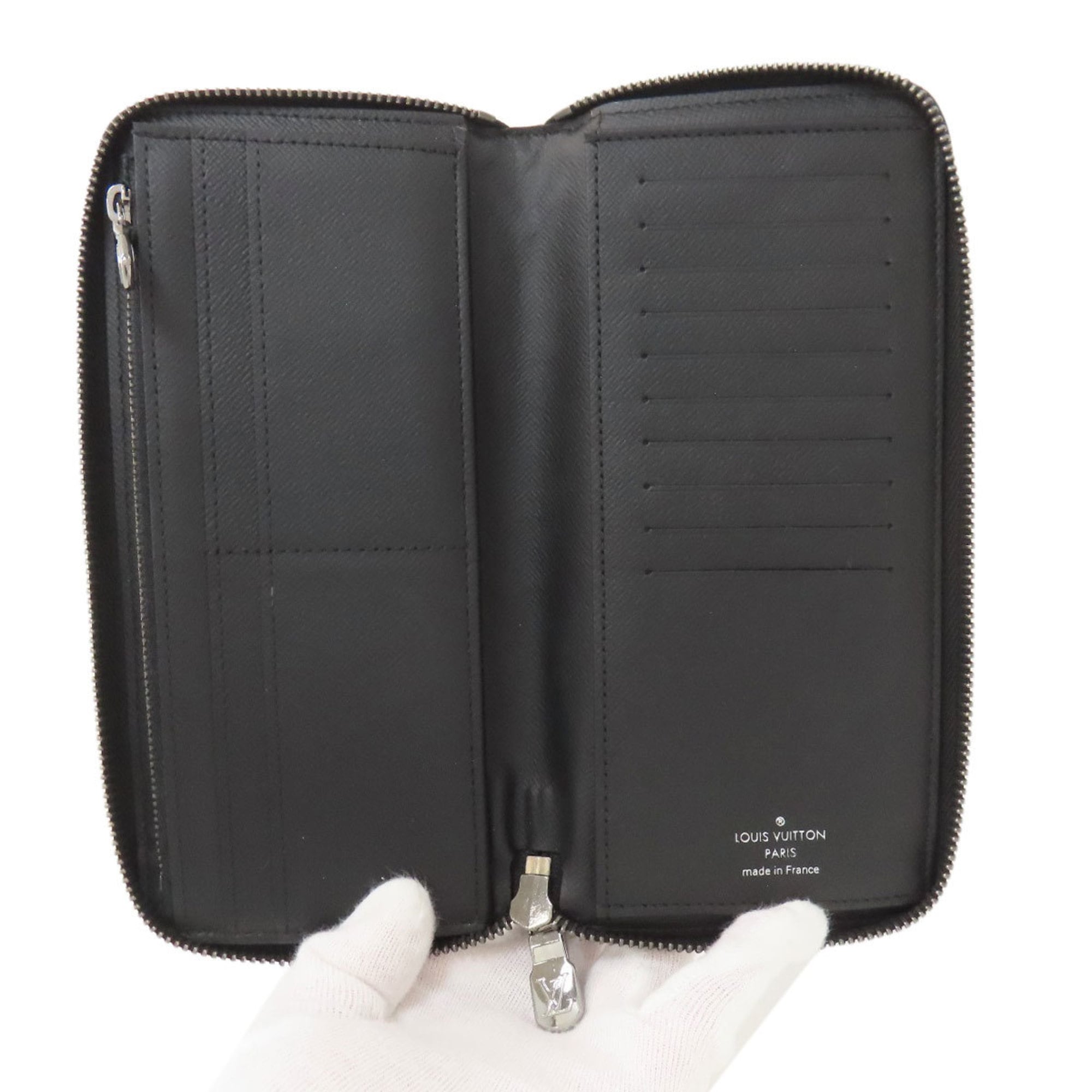 Louis Vuitton Black Monogram Eclipse Long Wallet (Bi-Fold) (Pre-Owned)