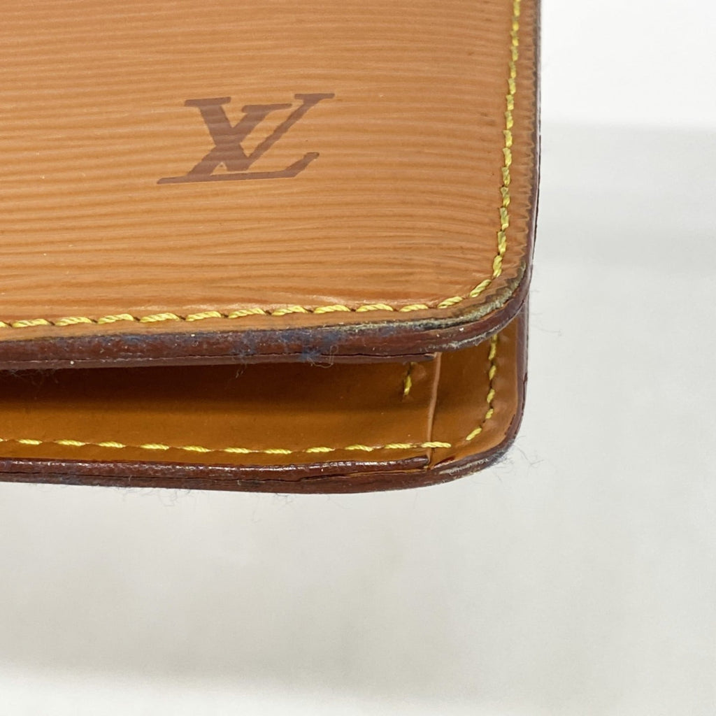 Louis Vuitton Gold Cipango Clutch Bag (Pre-Owned)