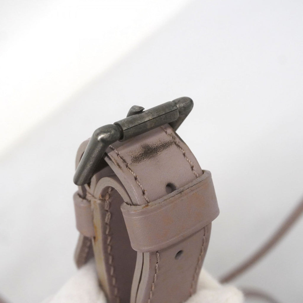 Louis Vuitton Lilac Shoulder Bag (Pre-Owned)