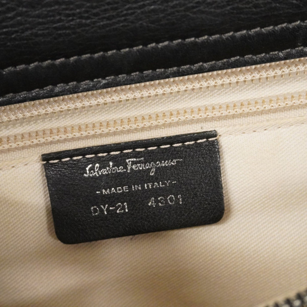 Salvatore Ferragamo Black Leather Handbag (Pre-Owned)