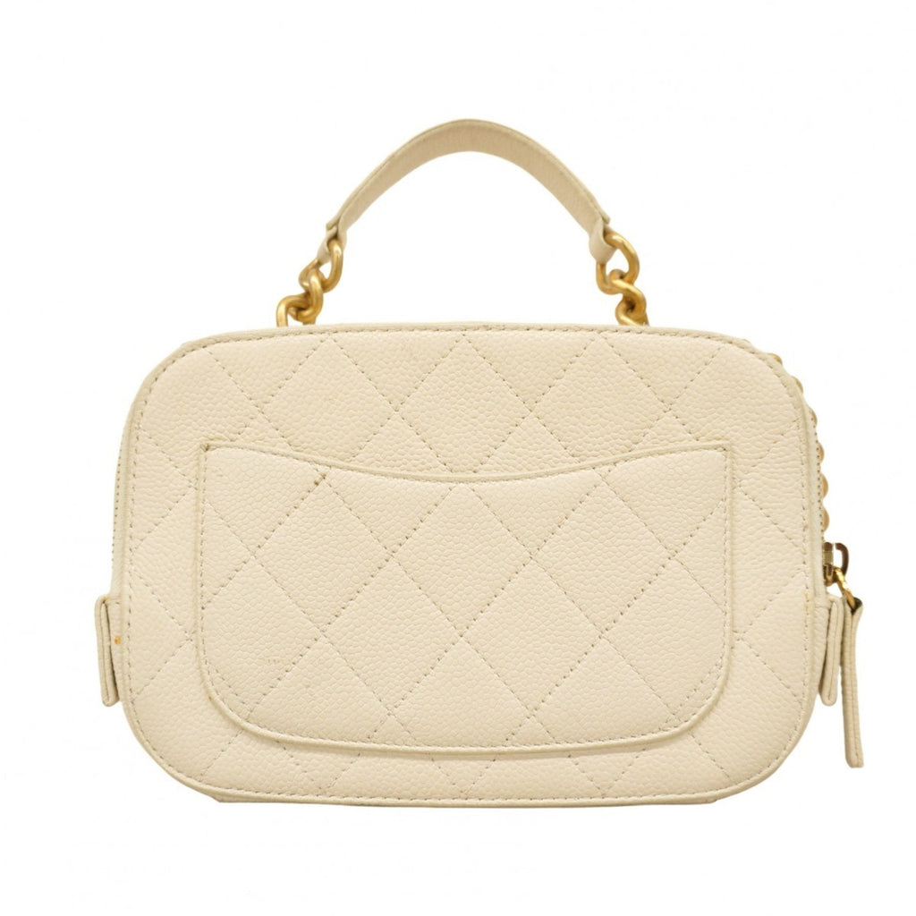 Chanel White Grained Calfskin Handbag (Pre-Owned)