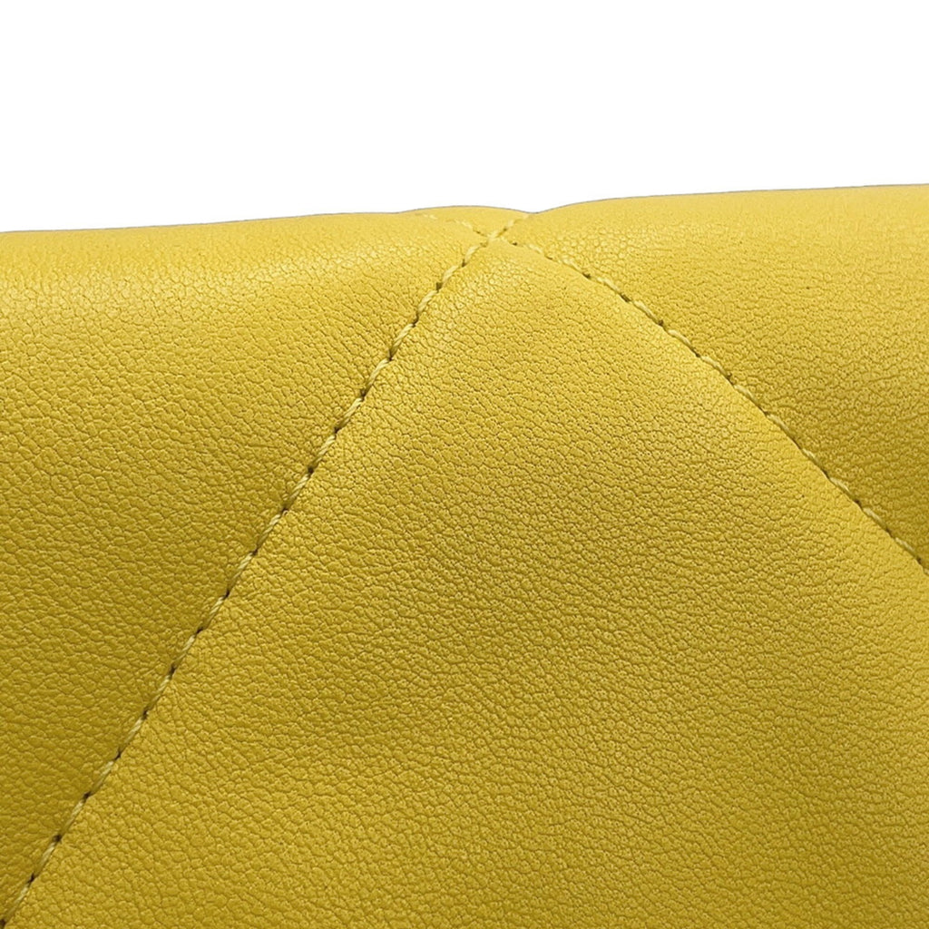 Chanel Matelasse Yellow Leather Shoulder Bag (Pre-Owned)