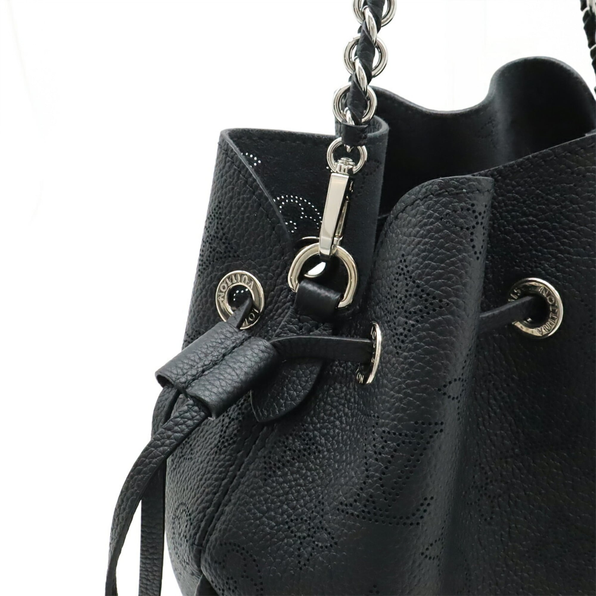 Louis Vuitton Black Noir Mahina Leather Handbag Shoulder Bag (Pre-Owned)
