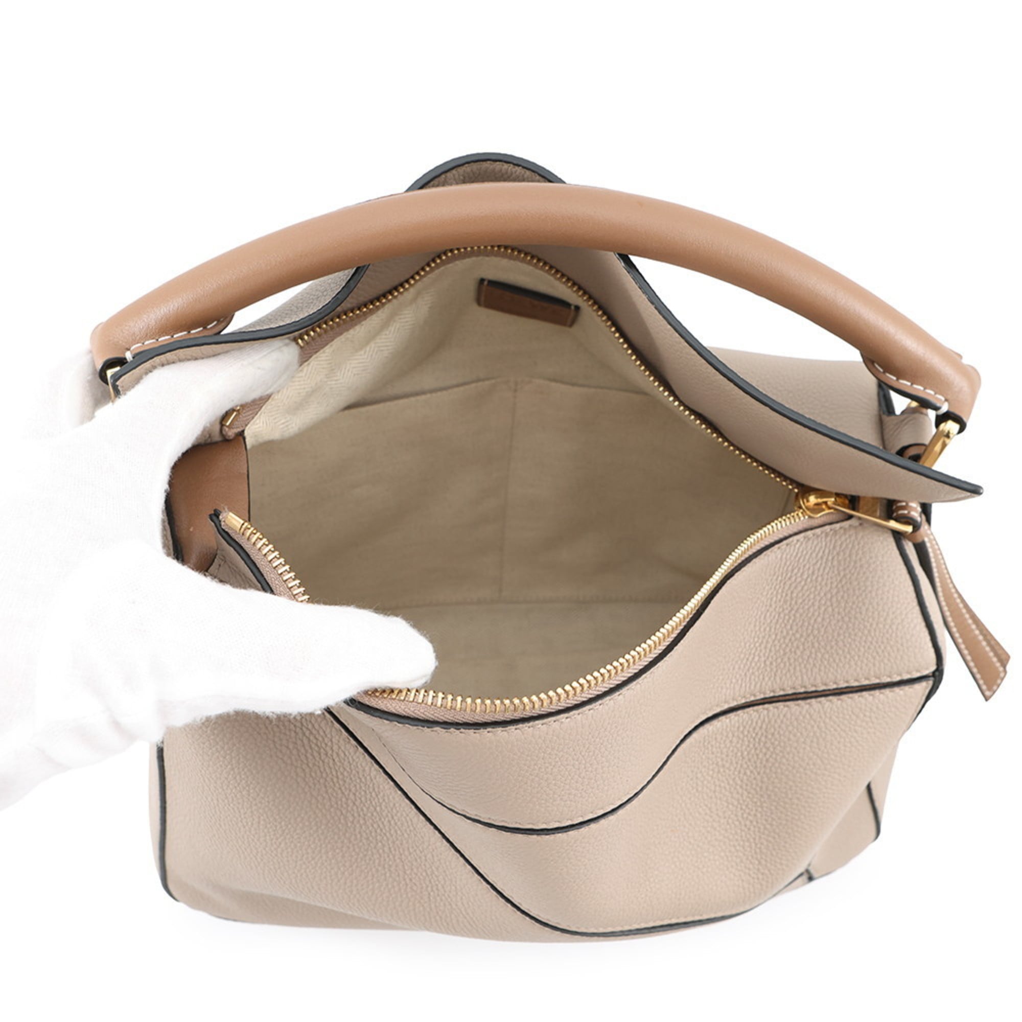 Loewe Puzzle Sand Leather Handbag (Pre-Owned)