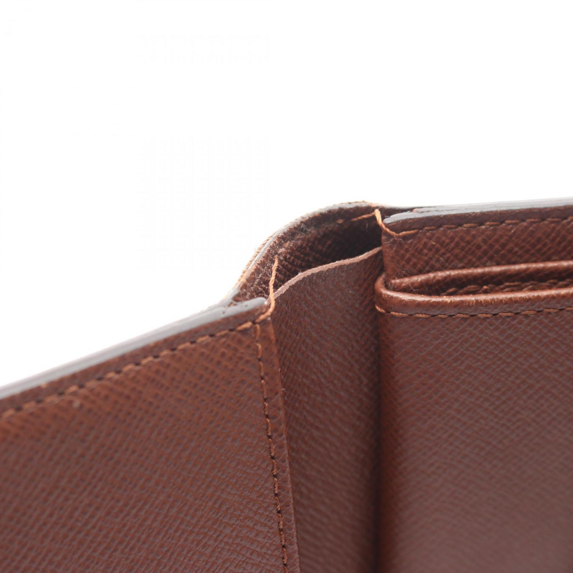 Louis Vuitton Brown Monogram Monogram Wallet (Tri-Fold) (Pre-Owned)
