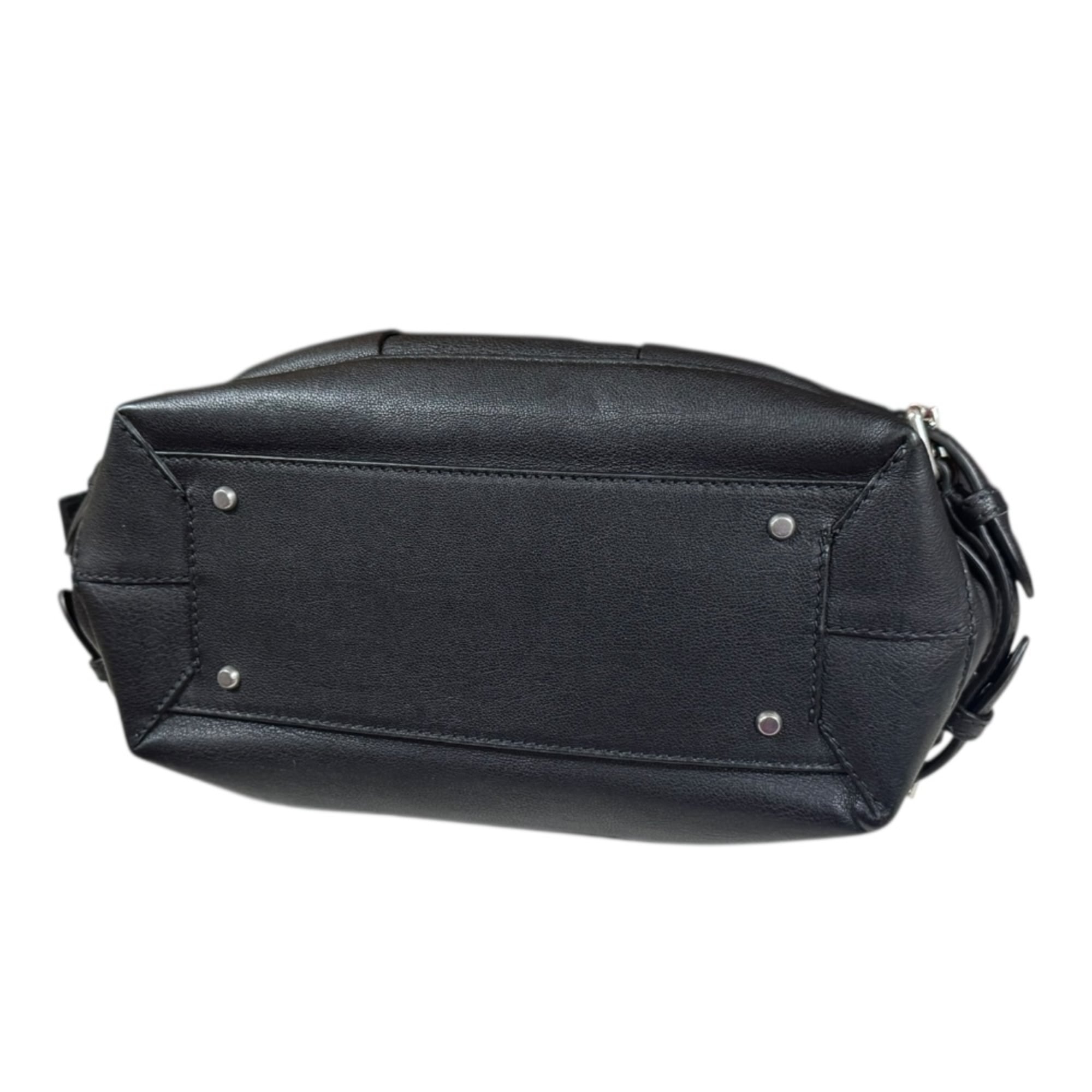 Bottega Veneta Intrecciato Black Intrecciato Shoulder Bag (Pre-Owned)