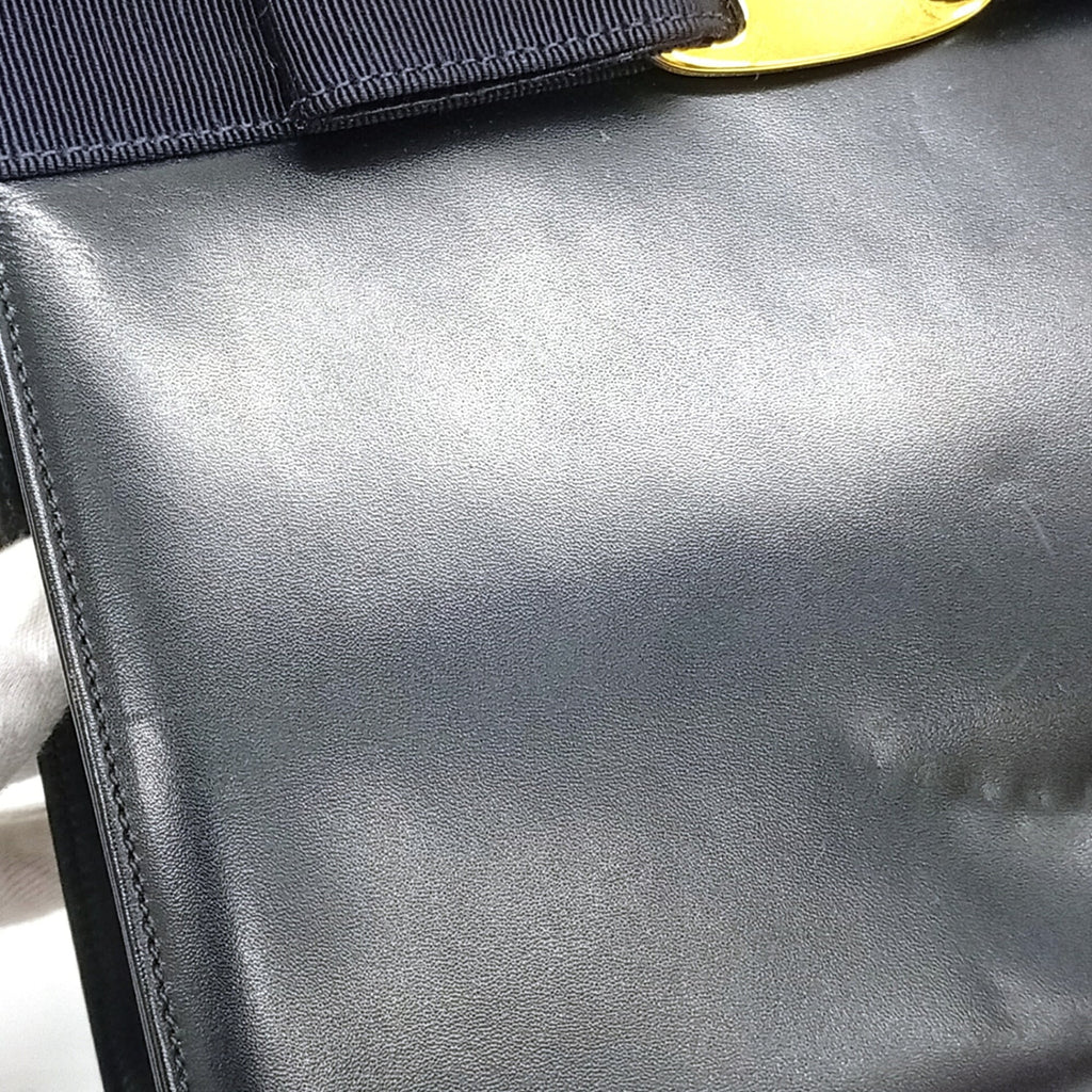 Salvatore Ferragamo Navy Leather Handbag (Pre-Owned)