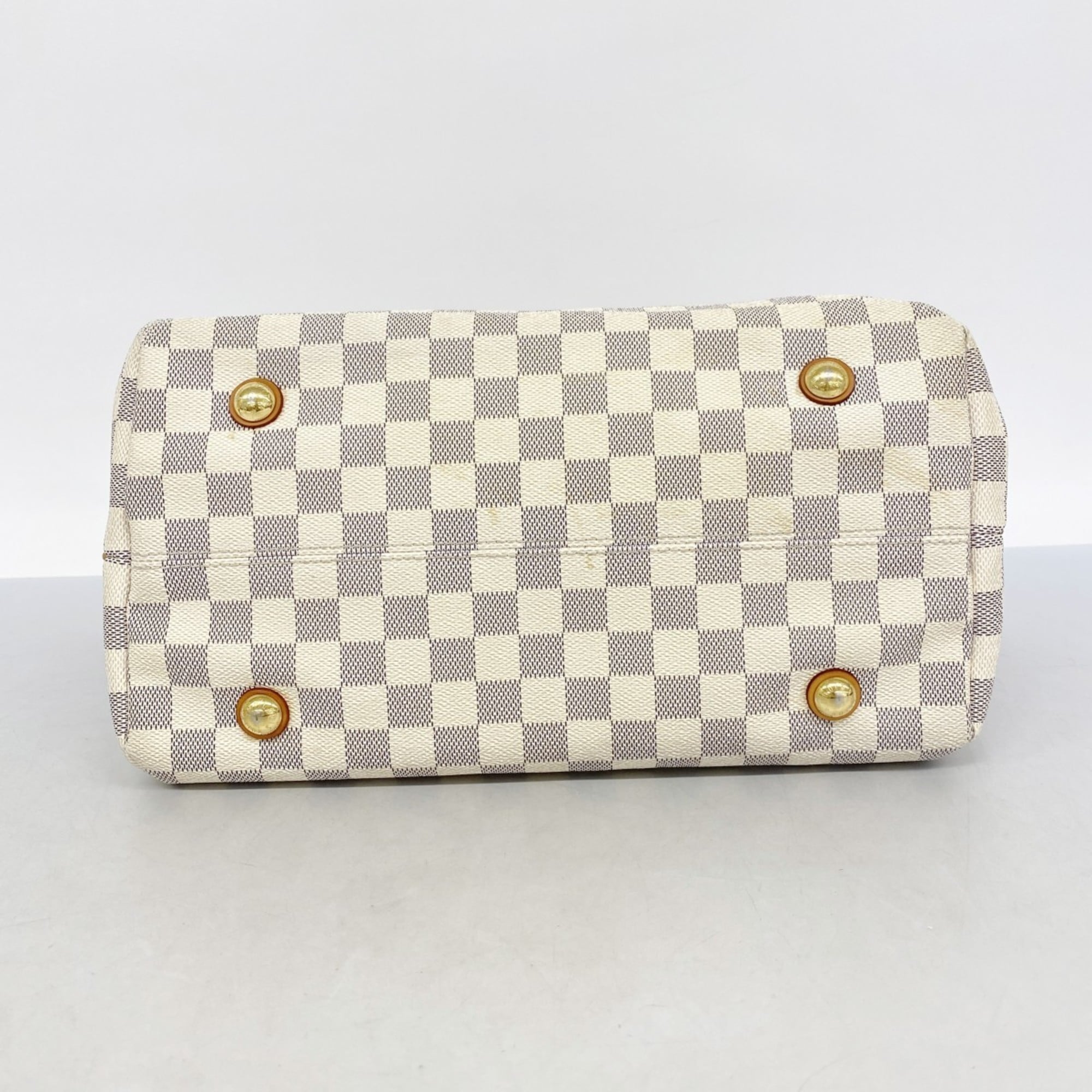 Louis Vuitton White Tote Bag (Pre-Owned)