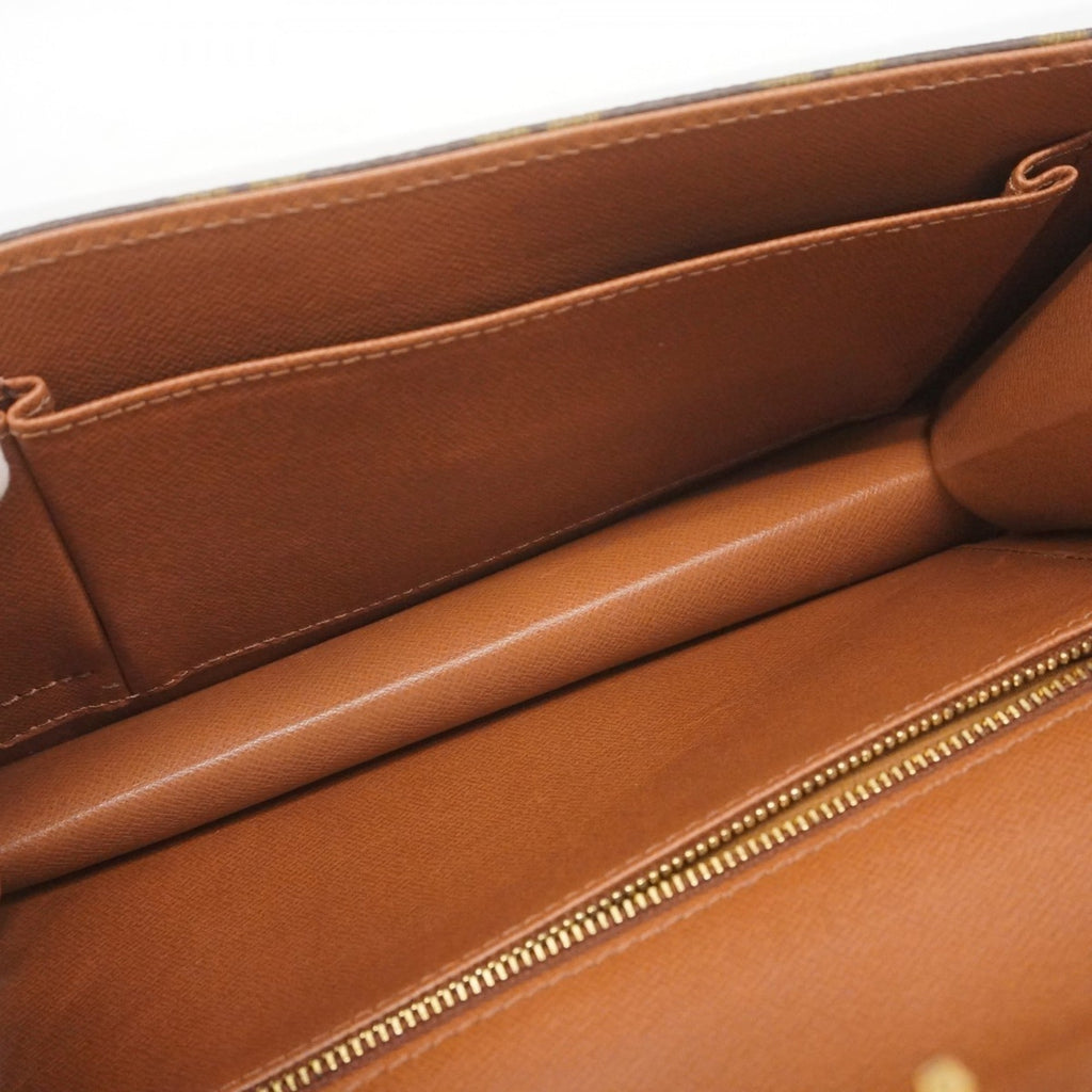Louis Vuitton Brown Clutch Bag Pochette (Pre-Owned)