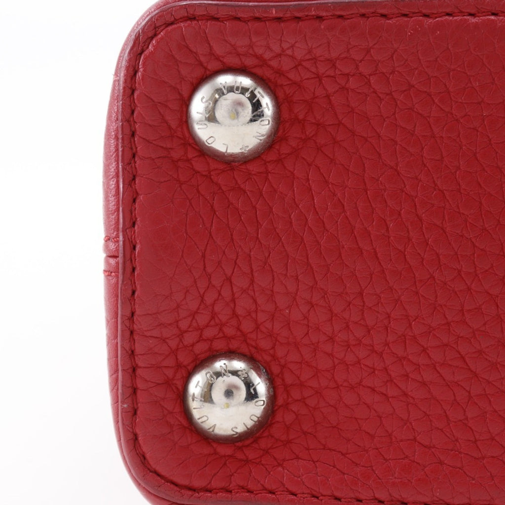 Louis Vuitton Red Color Handbag (Pre-Owned)