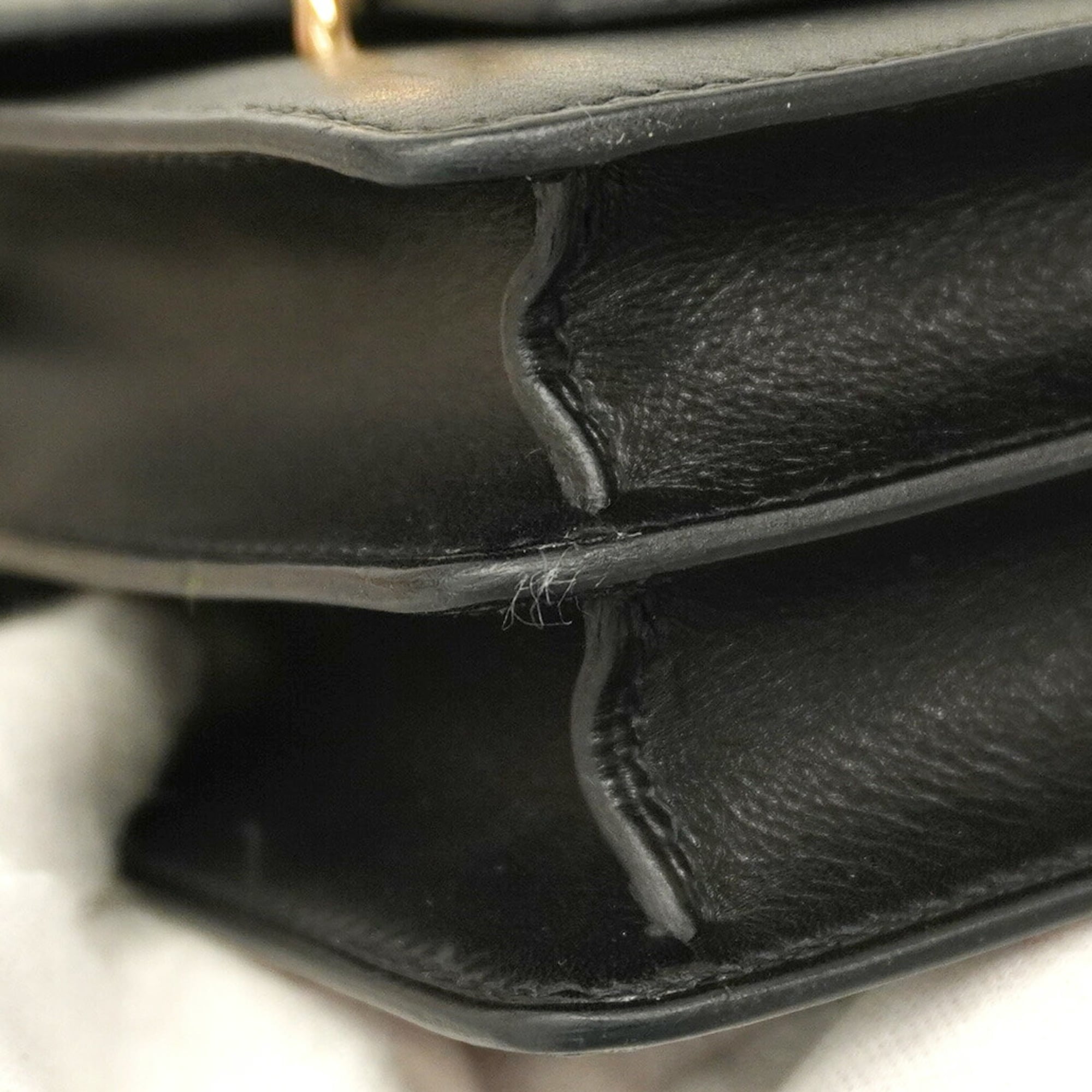 Hermes Black Shoulder Bag (Pre-Owned)
