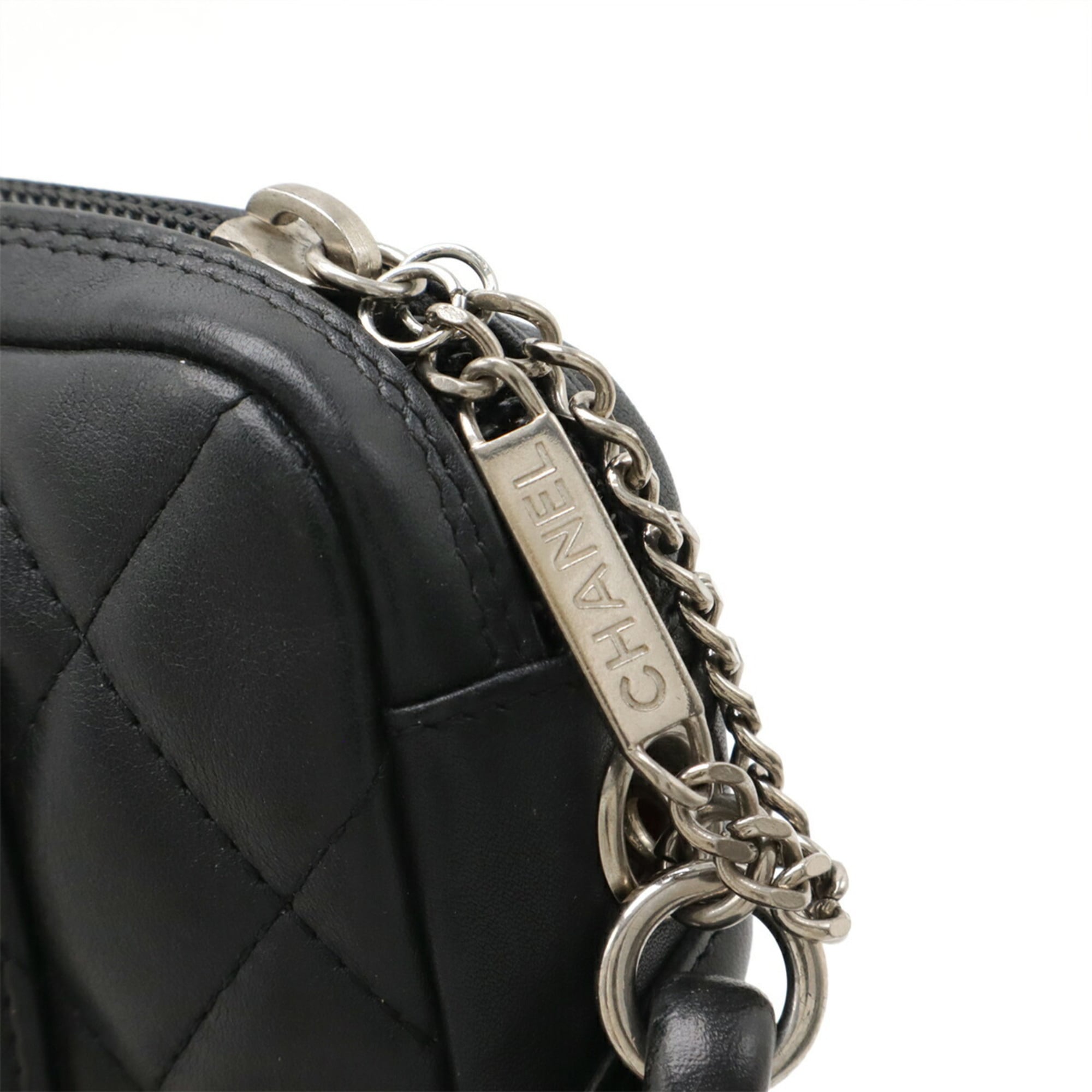 Chanel Ligne Cambon Black White Shoulder Bag (Pre-Owned)