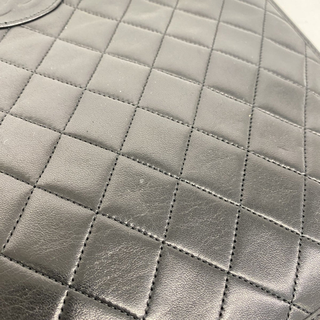 Chanel Black Leather Tote Bag (Pre-Owned)