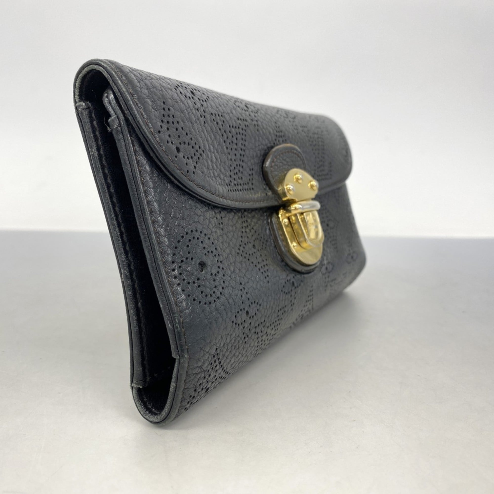 Louis Vuitton Noir Long Wallet (Tri-Fold) (Pre-Owned)