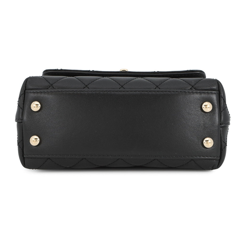 Chanel Matelasse Black Leather Handbag (Pre-Owned)