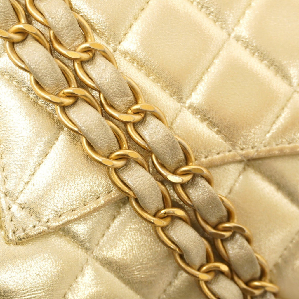 Chanel Gold Leather Shoulder Bag (Pre-Owned)