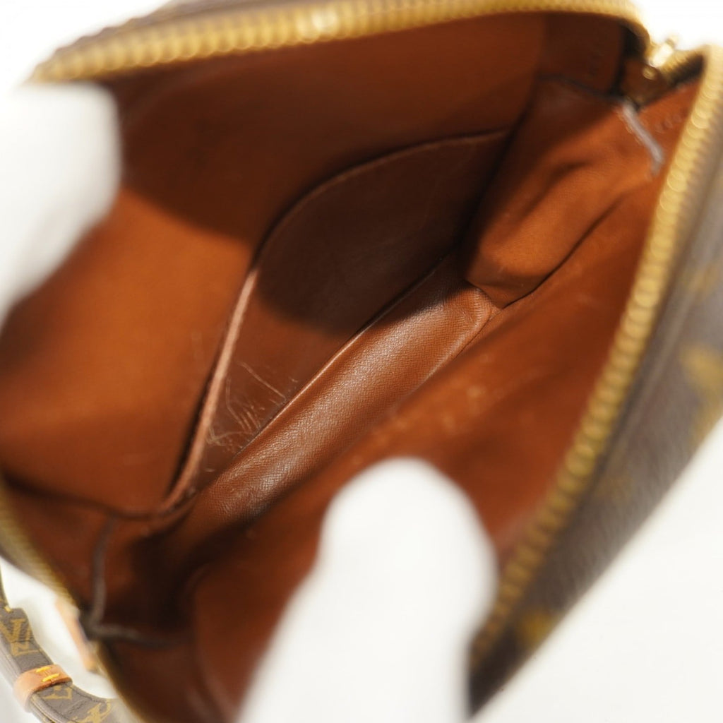 Louis Vuitton Brown Shoulder Bag (Pre-Owned)