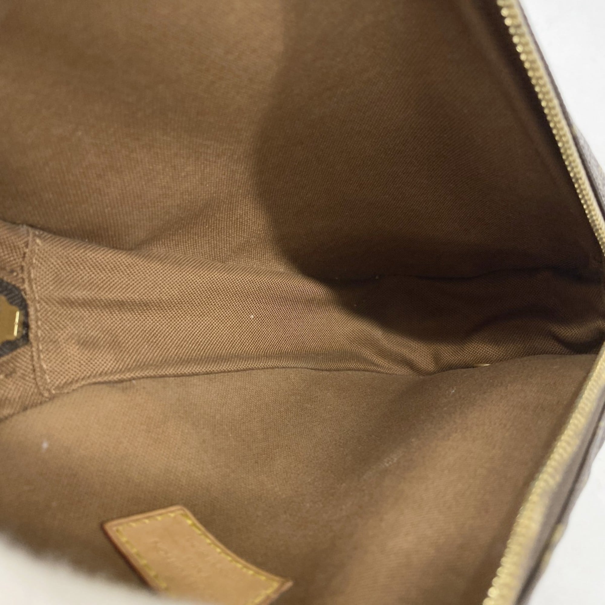 Louis Vuitton Brown Sling Bag (Pre-Owned)