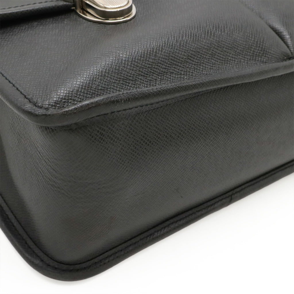 Louis Vuitton Taiga Ardoise Black Leather Shoulder Bag (Pre-Owned)