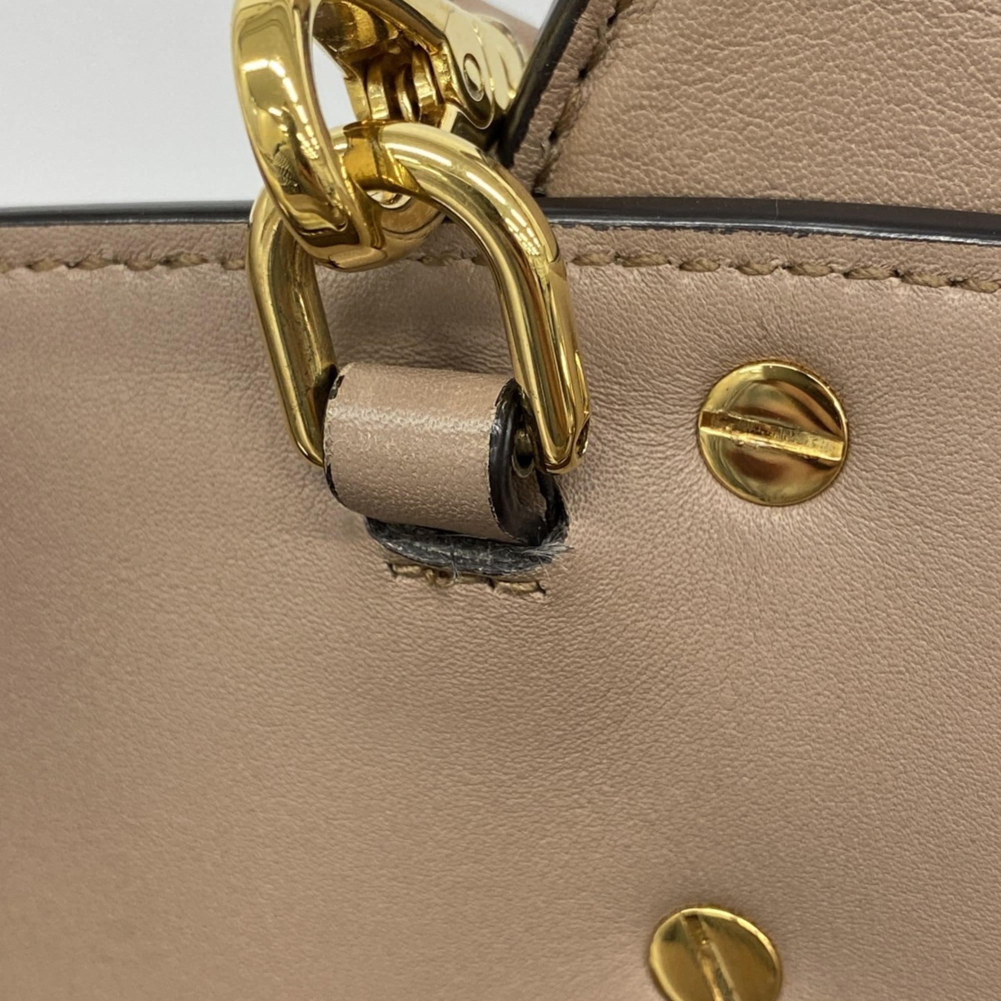 Salvatore Ferragamo Pink Beige Leather Handbag (Pre-Owned)
