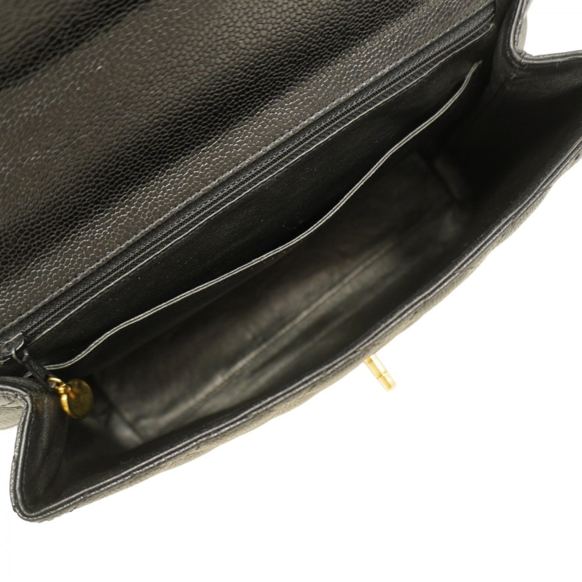 Chanel Black Grained Calfskin Handbag (Pre-Owned)