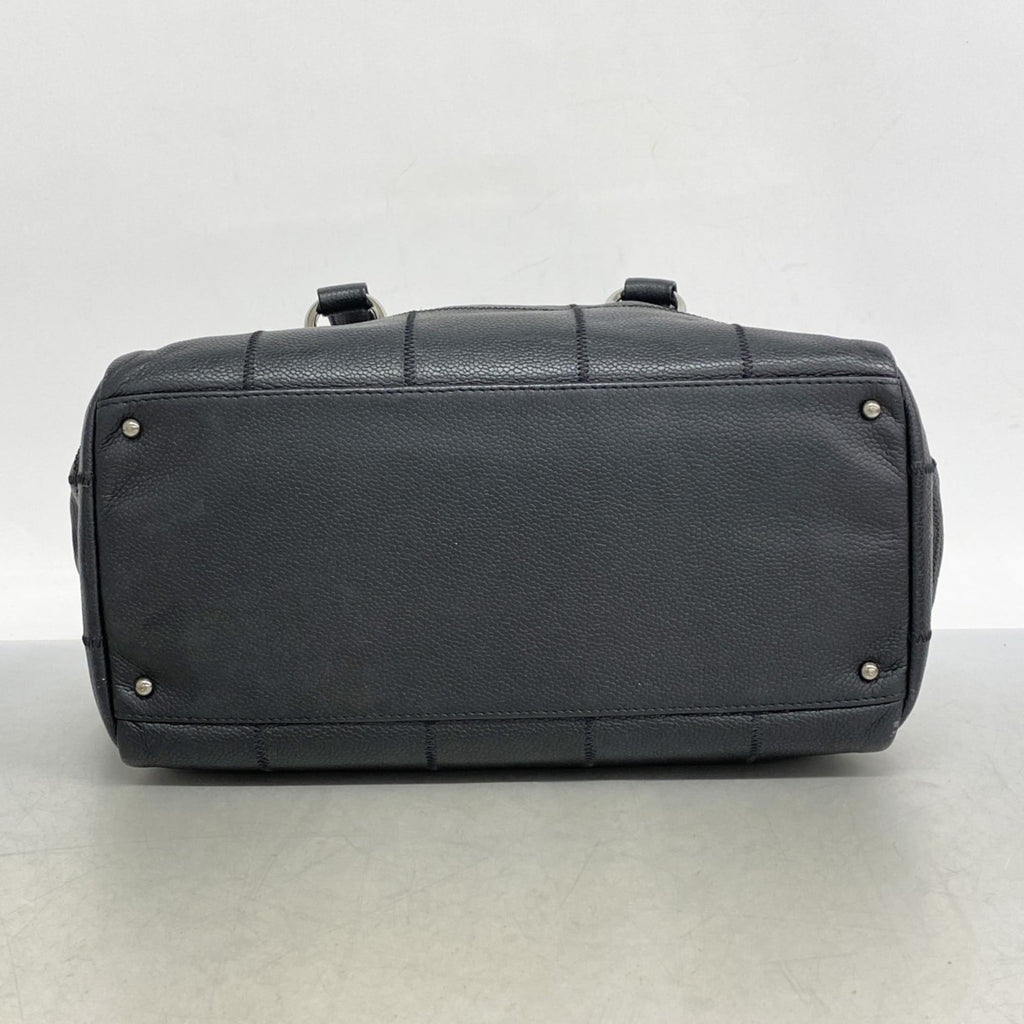 Chanel Black Grained Calfskin Shoulder Bag (Pre-Owned)