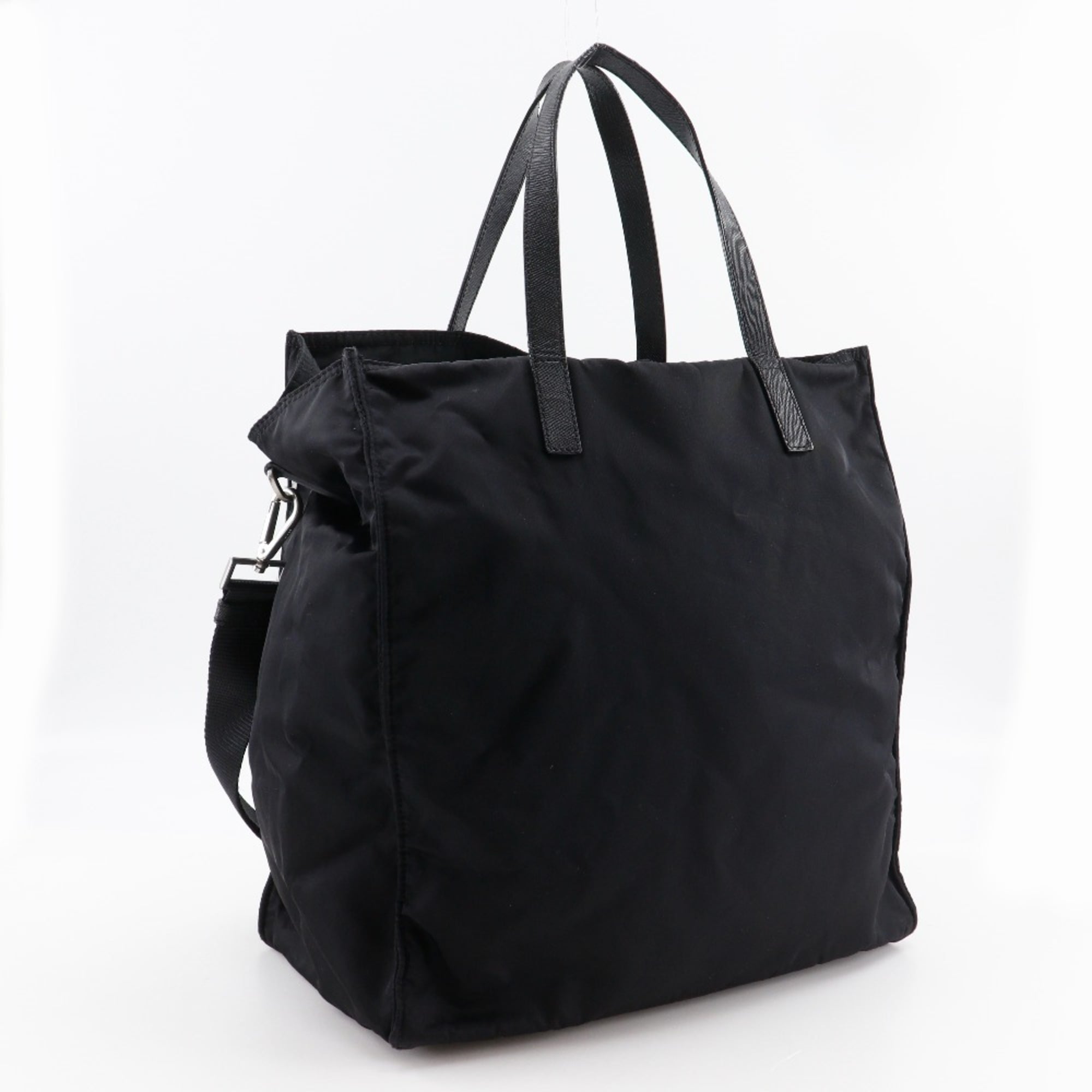 Prada Black Nylon Tote Bag (Pre-Owned)