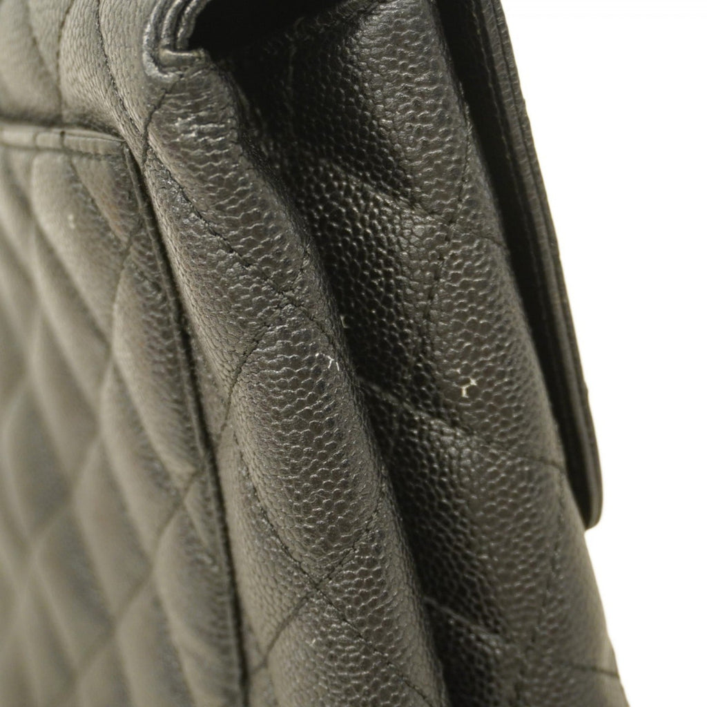 Chanel Black Grained Calfskin Handbag (Pre-Owned)